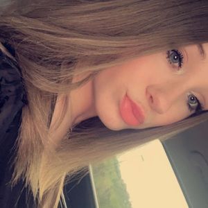 Meet your Posher, Bella